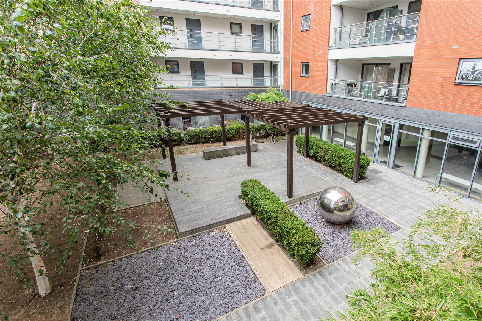 Fielder Apartments, Mile End